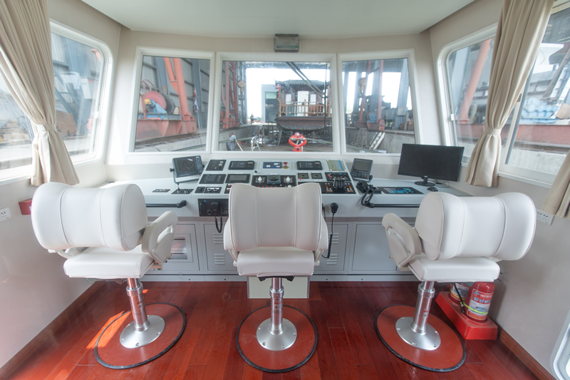 LNG推進公務(wù)船